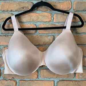 Vanity Fair Smoothing Bra 76207 Womens 44DD Nude Full Coverage Adjustable Straps